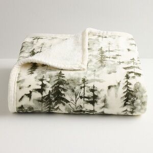 New Cuddl Duds Cozy Plush Sherpa Throw, Winter Bedding, Painted Forest 50"X60"